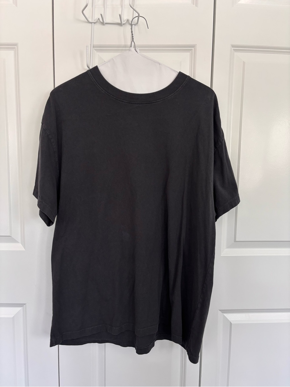 Men's Black Short-Sleeve Crewneck T-Shirt